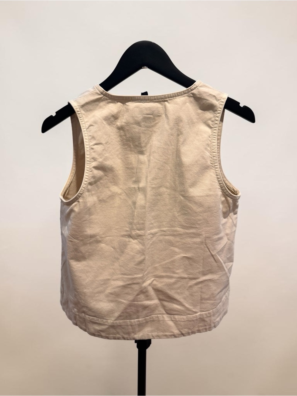 Banana Republic Linen-Blend V-Neck Tank Top - Cream - Picture 3 of 5